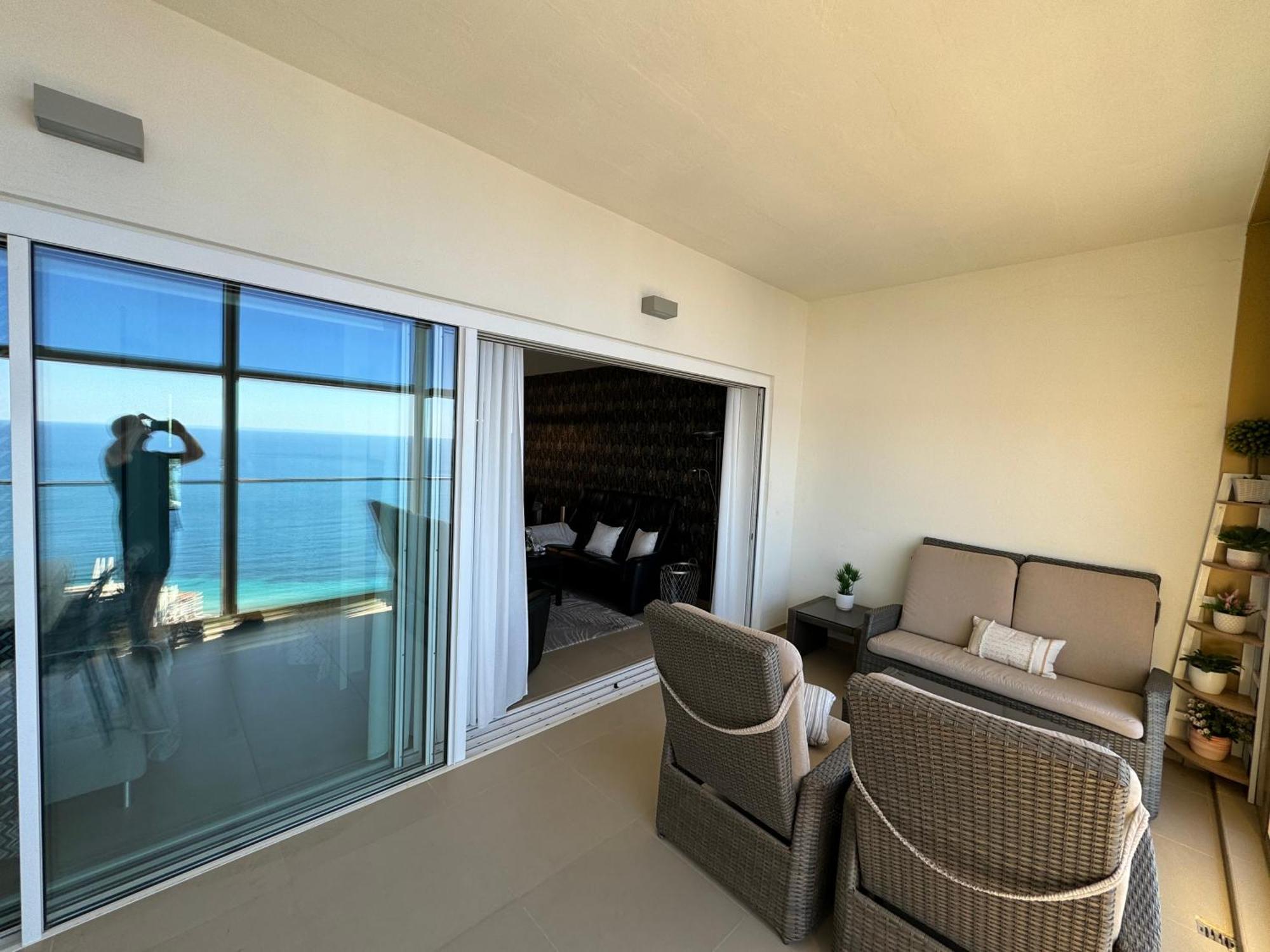 Intempo Sky Apartment 26 Floor Seaview Benidorm Esterno foto