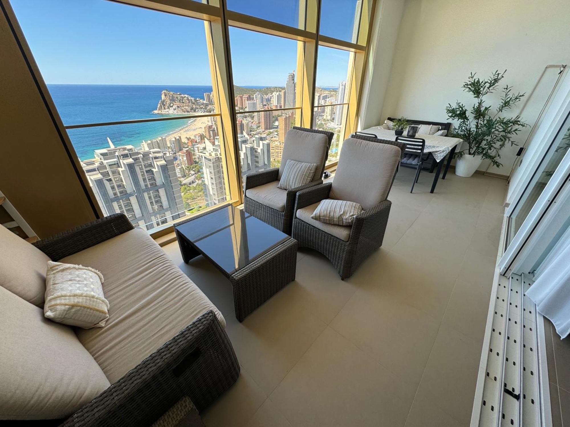 Intempo Sky Apartment 26 Floor Seaview Benidorm Esterno foto