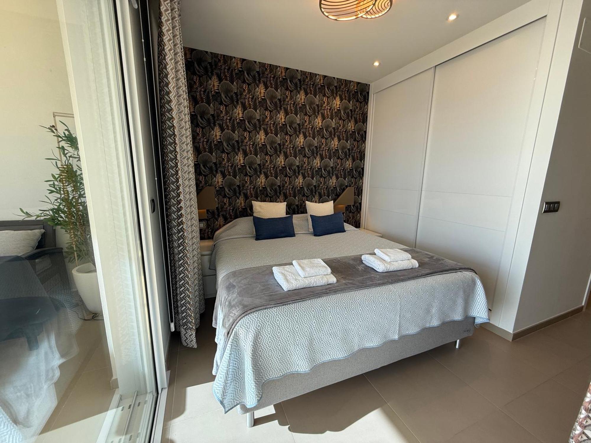 Intempo Sky Apartment 26 Floor Seaview Benidorm Esterno foto